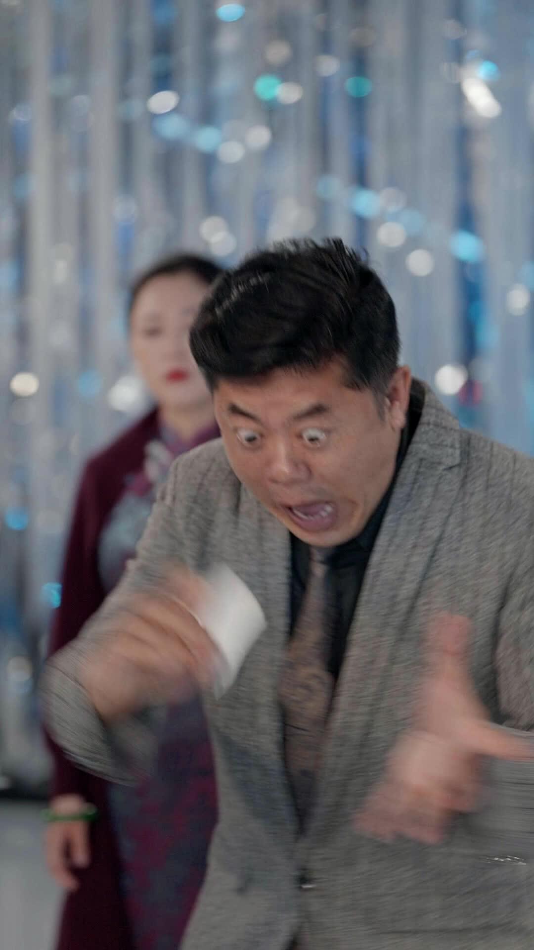 Người Mẹ Xấu Xí