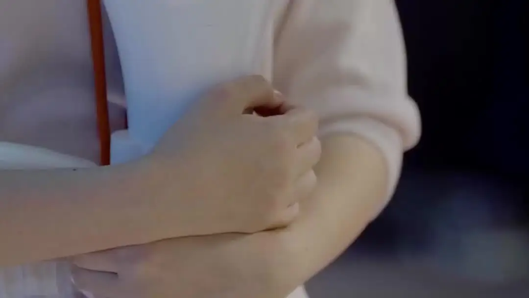 The Silent Heiress: When Sequins Clash with Spiral Bindings