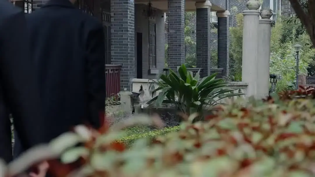 See You Again: The Jade Pendant and the Fallen Dog