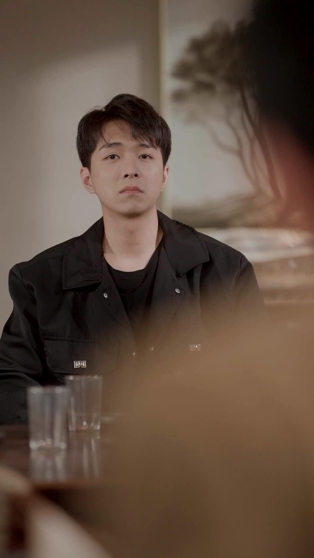 Pewaris Yang Tersamar