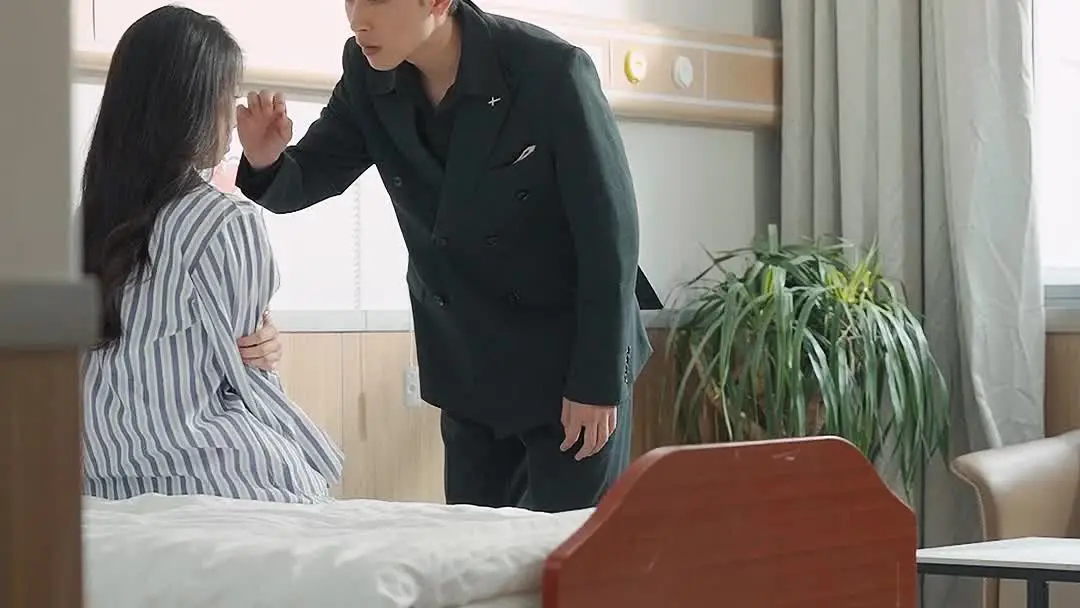 My Liar Daughter: When the Mirror Shows Two Faces