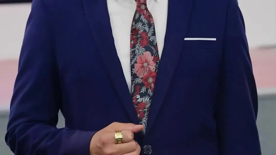 Floral Tie, Broken Facade