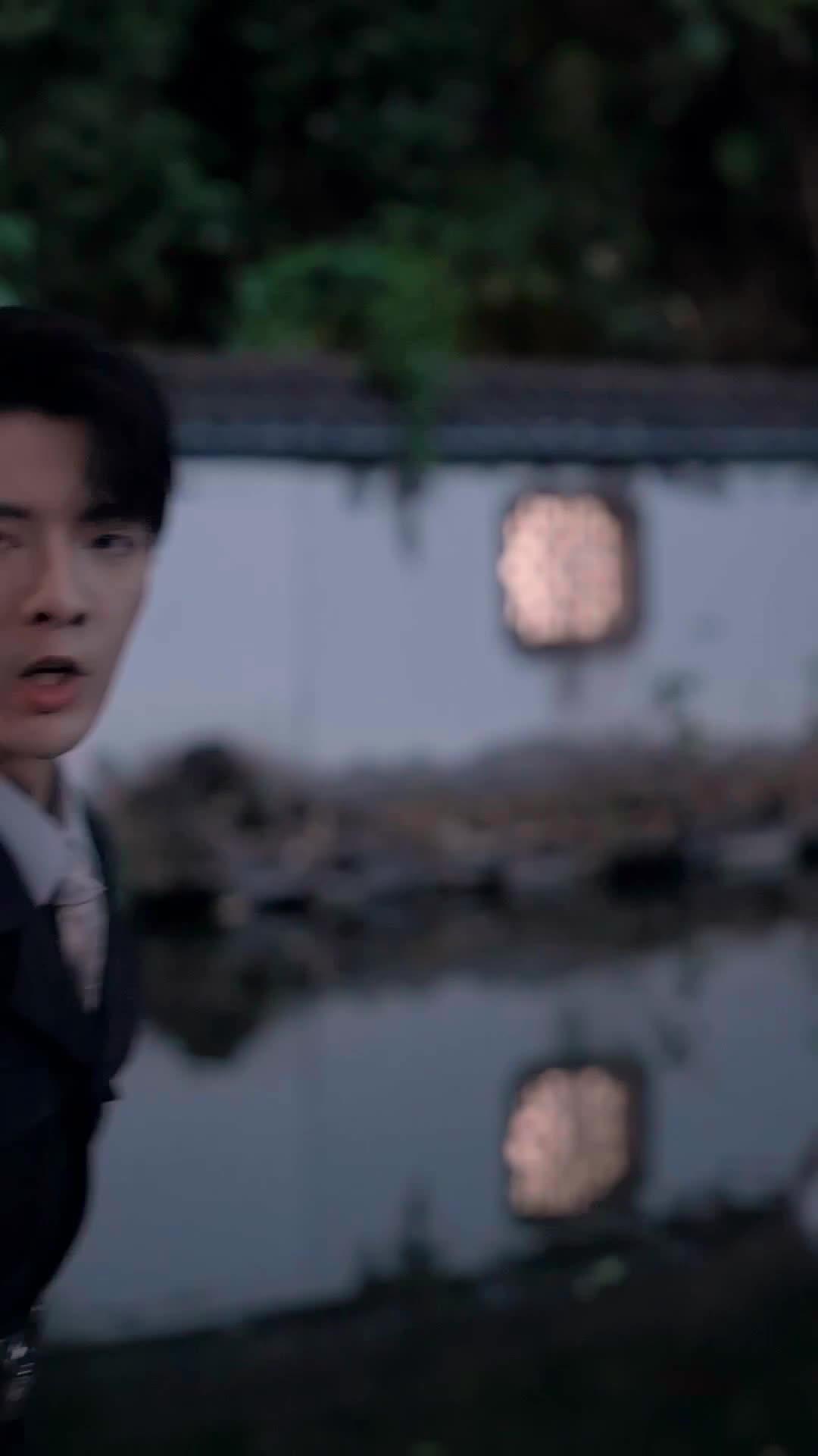 Pertemuan Saat Bunga Gugur