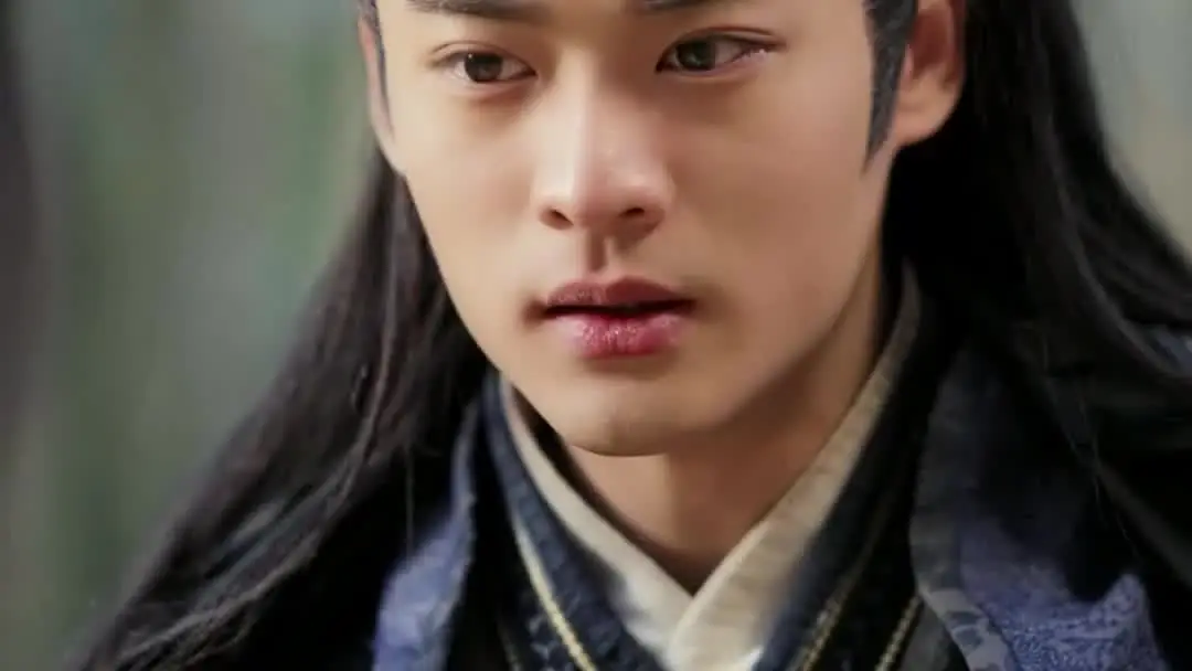 She Smiled Through the Tears—That’s the Real Plot Twist