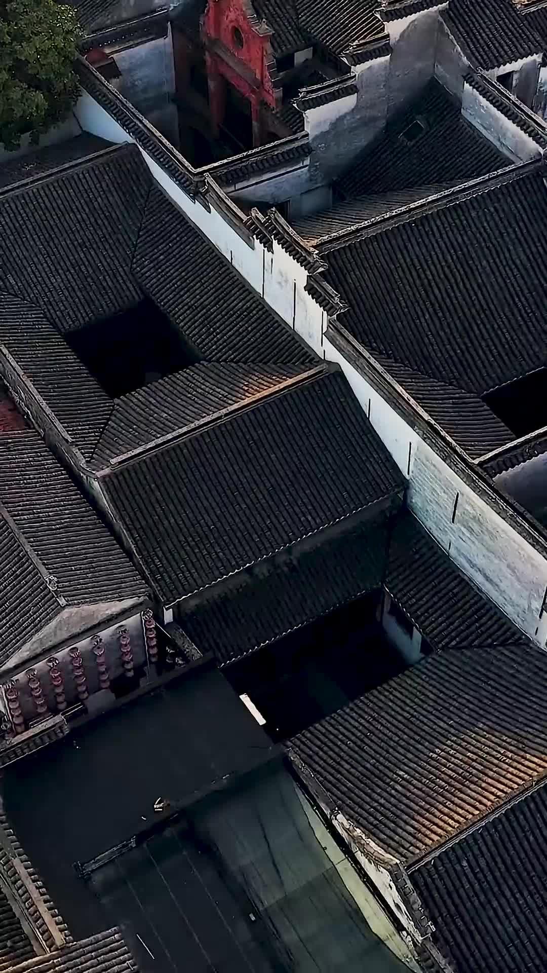 Superação e Ascensão: Rompendo os Céus