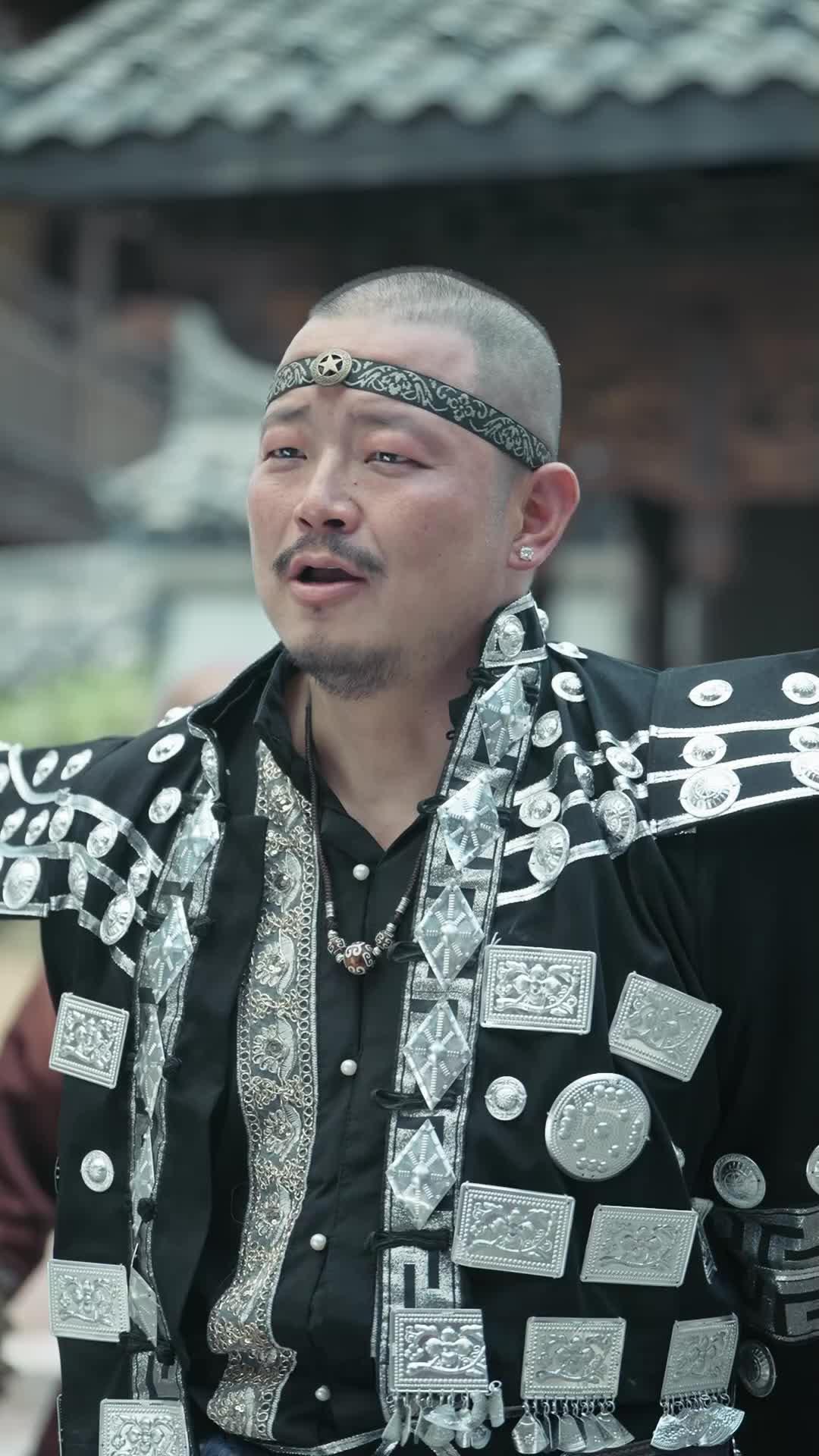 Bangkitnya Anak Terbuang