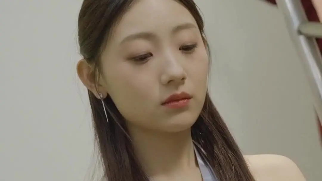 The Radiant Road to Stardom: When the Glass Shatters Upstairs