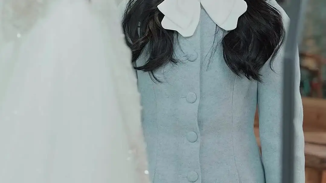 When the Bride Walks Past the Altar