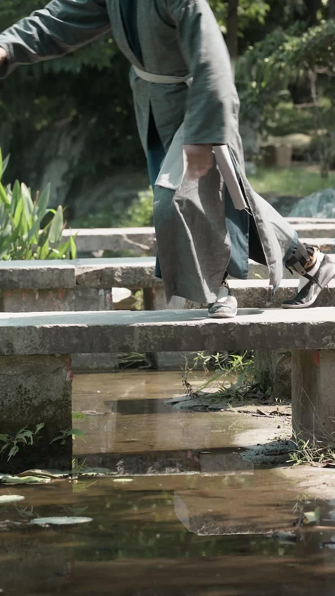 Bangkitnya Anak Terbuang