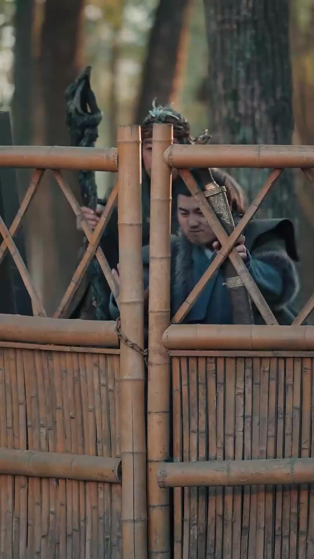 Yang Dilihat, Yang Dikasihi