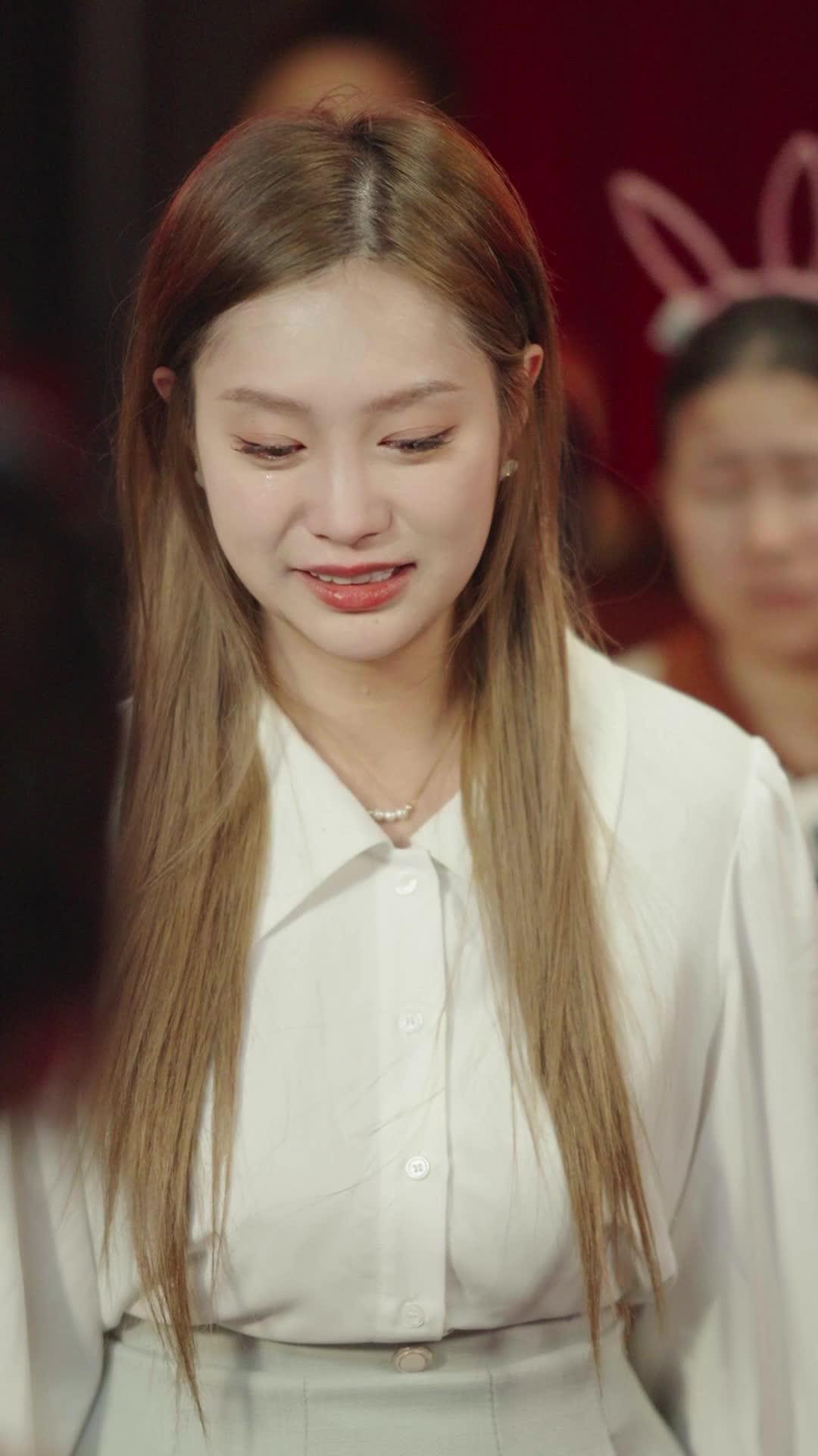 意外閃婚總裁弟弟