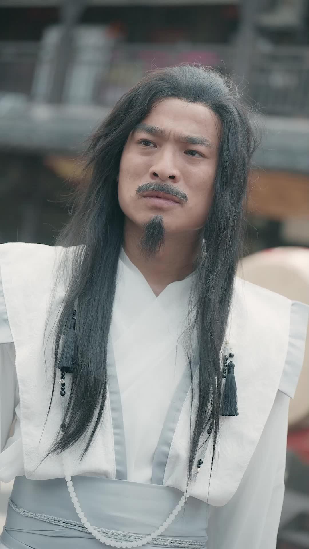 Bangkitnya Anak Terbuang