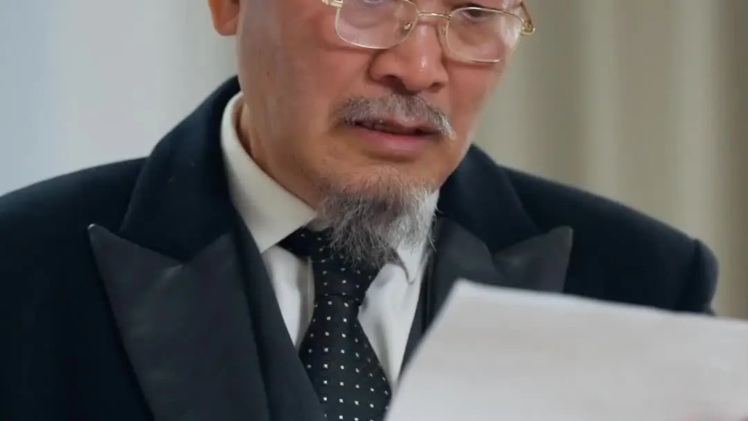 The Unlikely Chef: When the Doctor Becomes the Patient’s Mirror