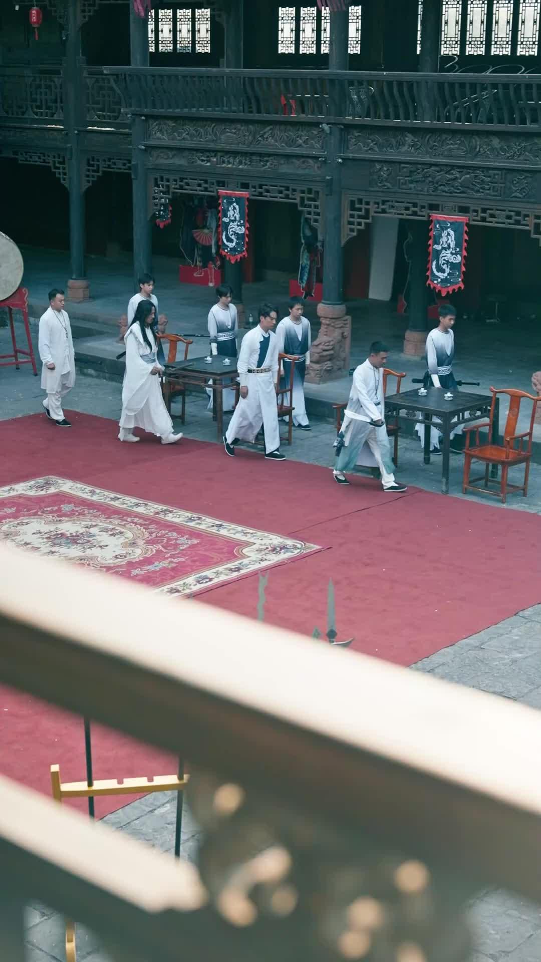 Bangkitnya Anak Terbuang