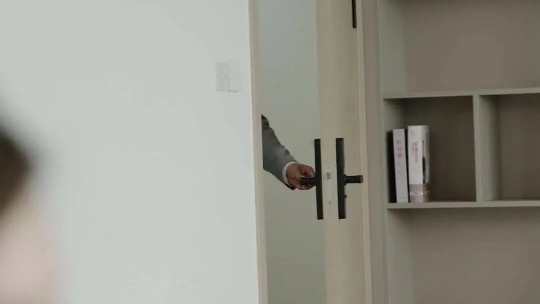 Come back as the Grand Master: When the Folder Speaks Louder Than Words