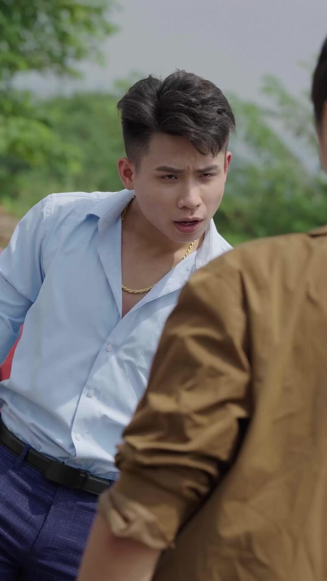 MON EX-REGRETTE AMÈREMENT : LE RETOUR DU SEIGNEUR DES ENFERS