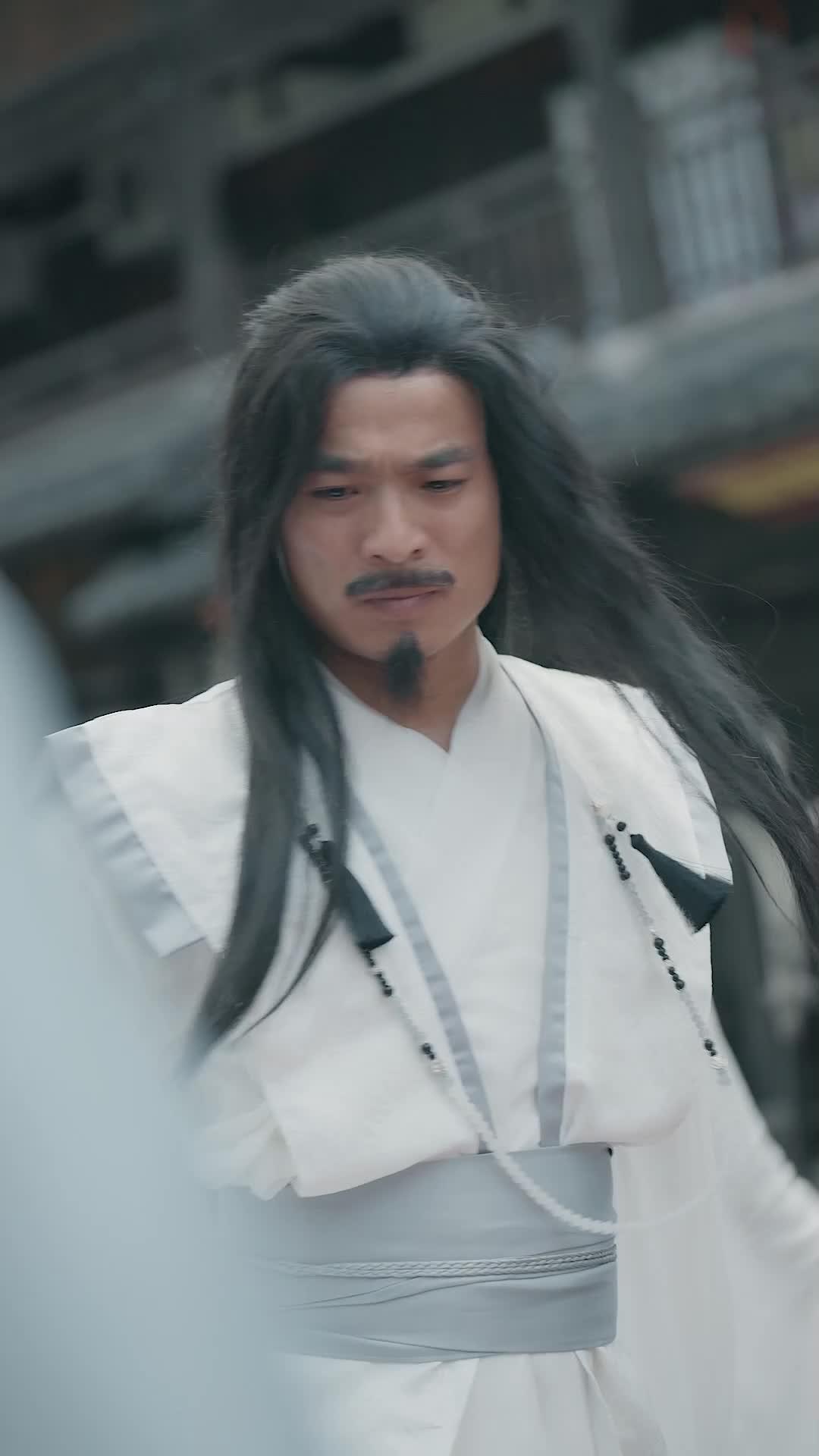 Bangkitnya Anak Terbuang