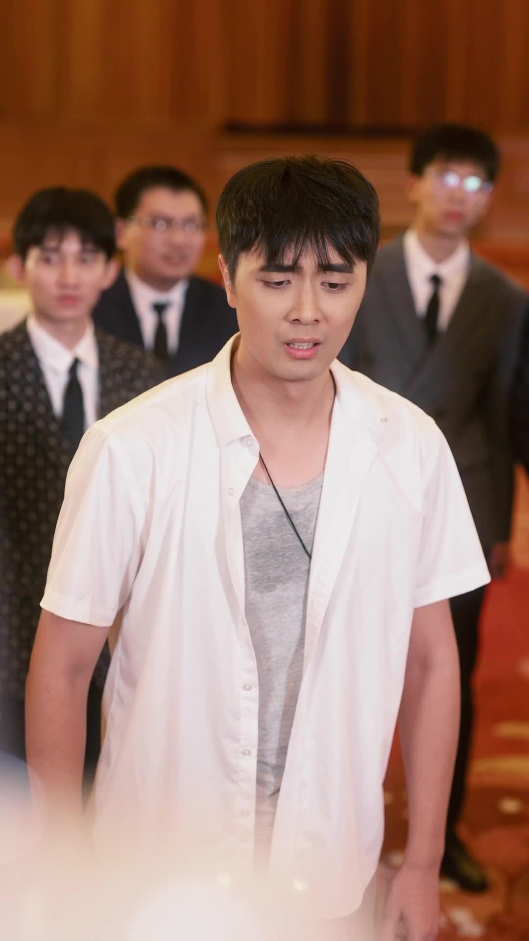 送外賣而已，美女總裁賴上我