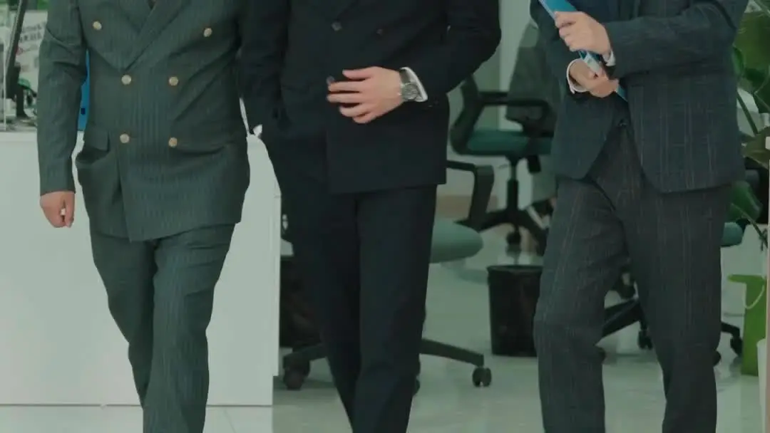 Falling for the Boss: The Moment She Dropped Her Folder