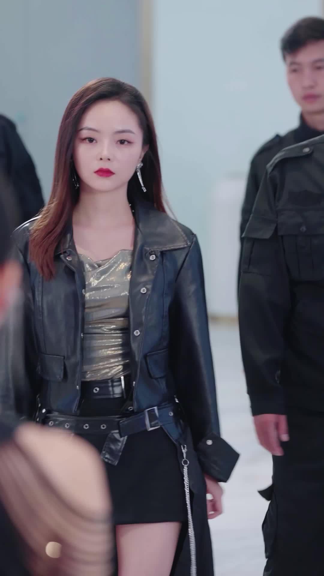 Wanita Kaya yang Terlantarkan