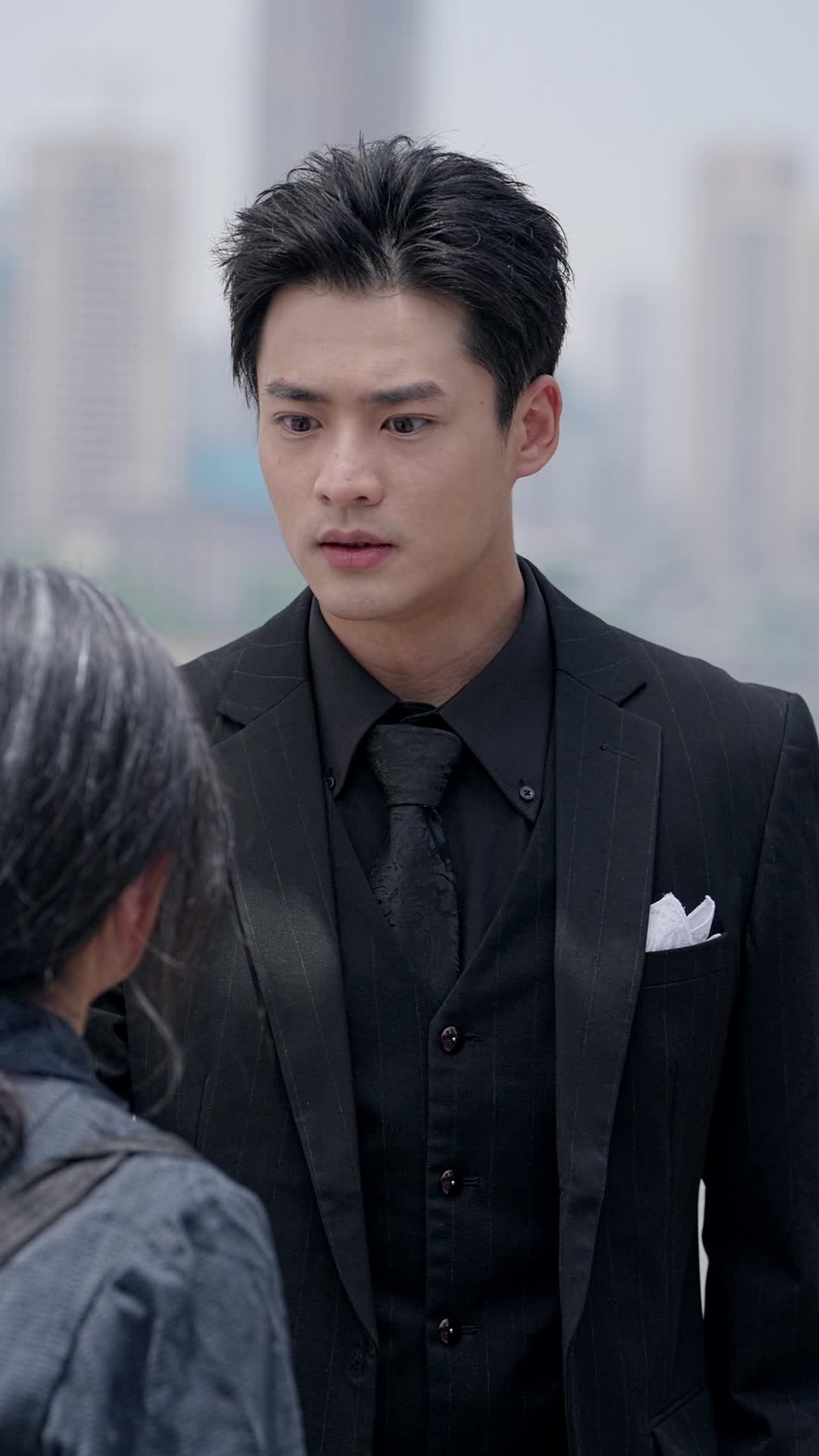 Người Mẹ Xấu Xí