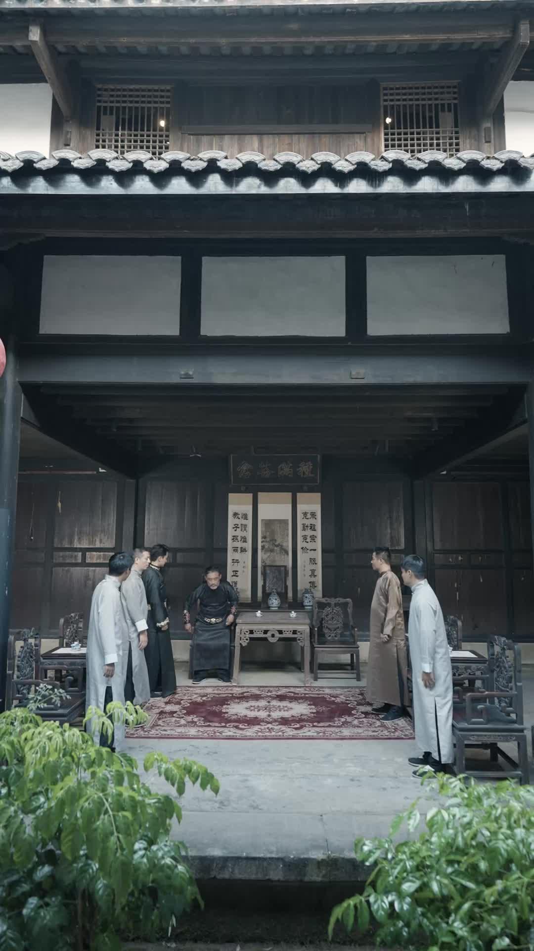 Bangkitnya Anak Terbuang