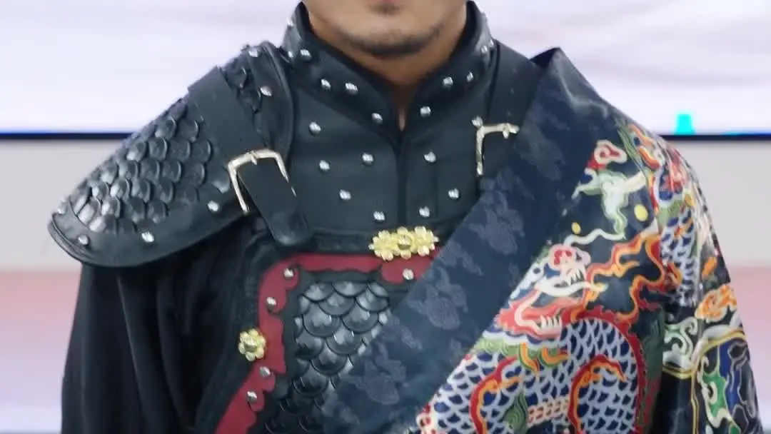 The Dragon Armor vs. The Bloodied Suit