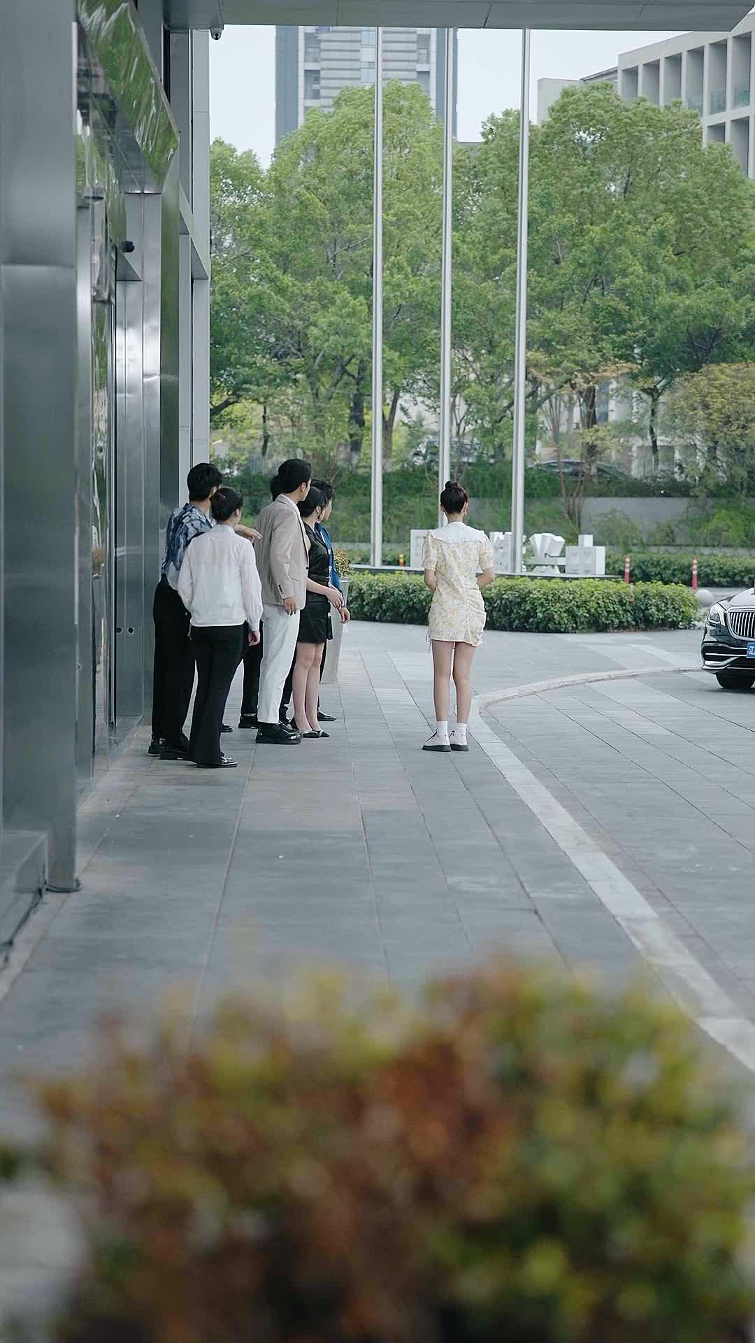 Model itu Ternyata CEO