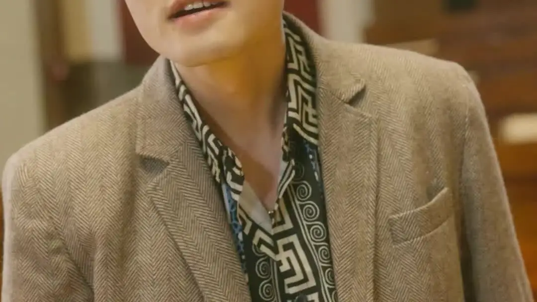 The Gambler Redemption: The Auction of Identity in a Room Full of Mirrors