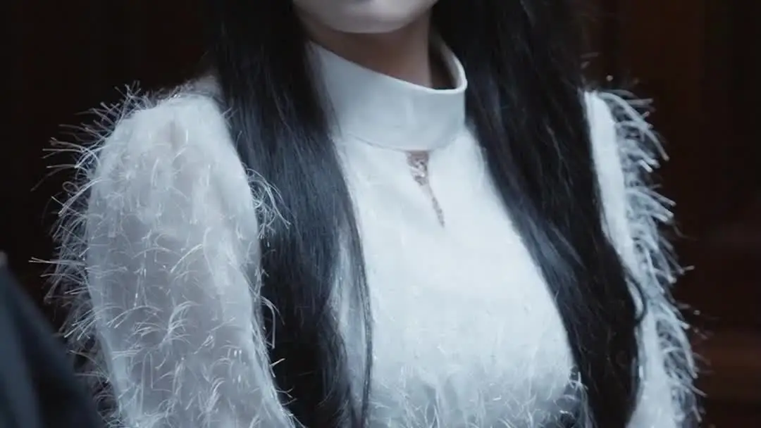 Time Won't Separate Us: When a Locket Opens, a Lifetime Floods In