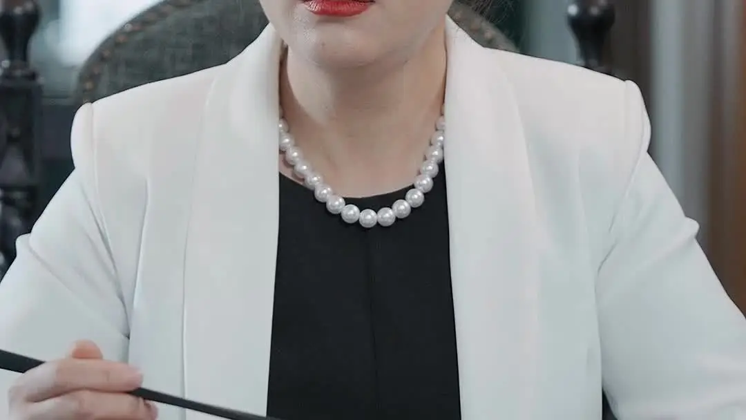 My Liar Daughter: When the Doctor Knows More Than He Says