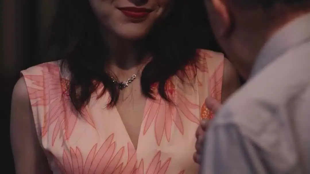 La verdadera y falsa presidenta: Cuando el paraguas negro habla más que las palabras