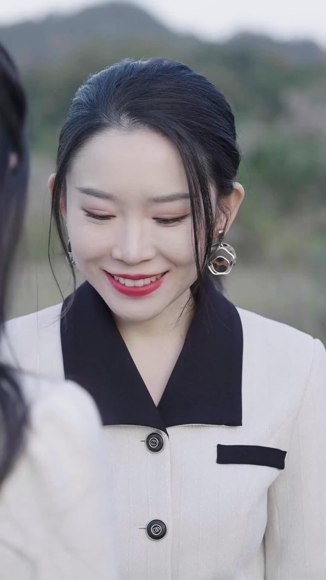 Agent Dragon Lady: The Return