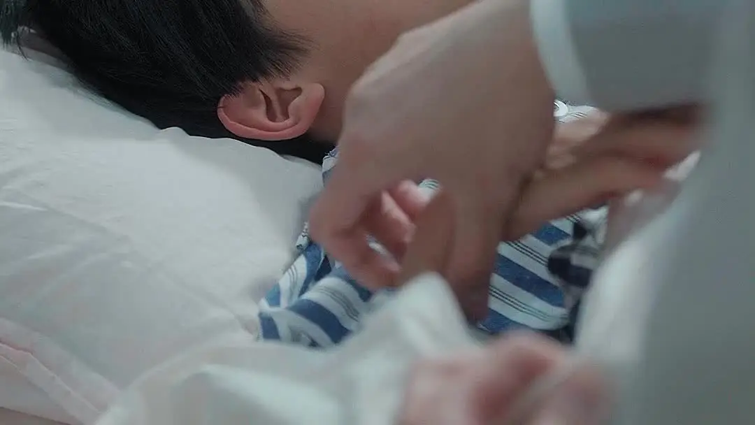 One Night, Twin Flame: When the Spoon Becomes a Weapon