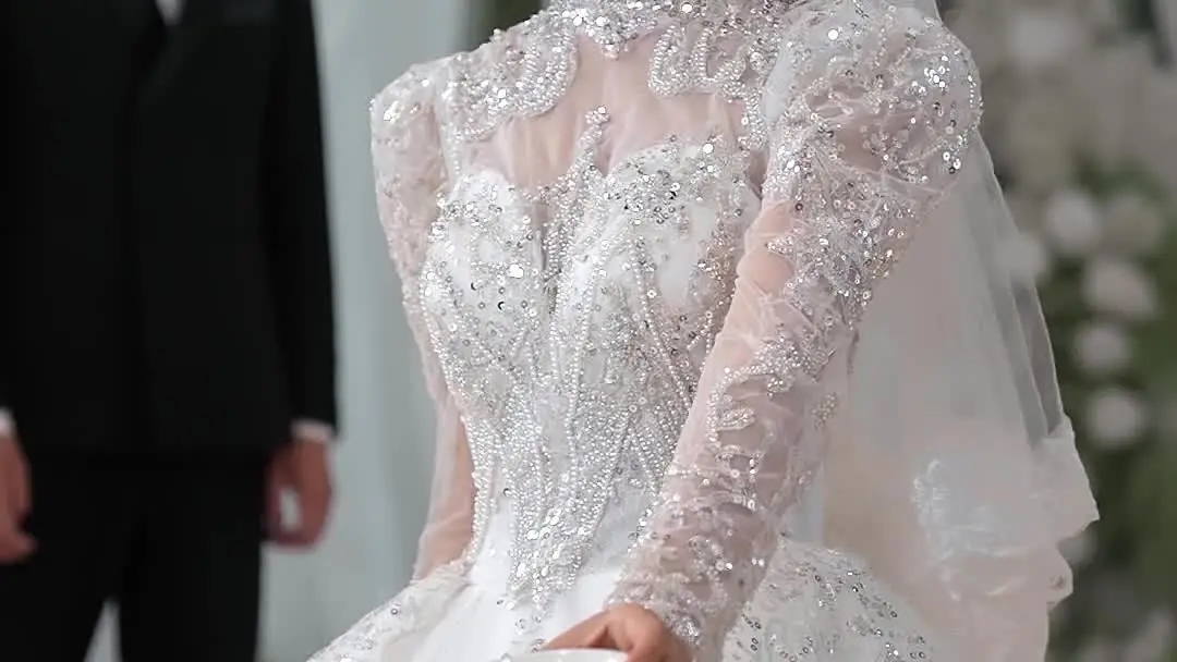 Gone Ex and New Crush: When Tea Ceremonies Turn Into Trial Rooms